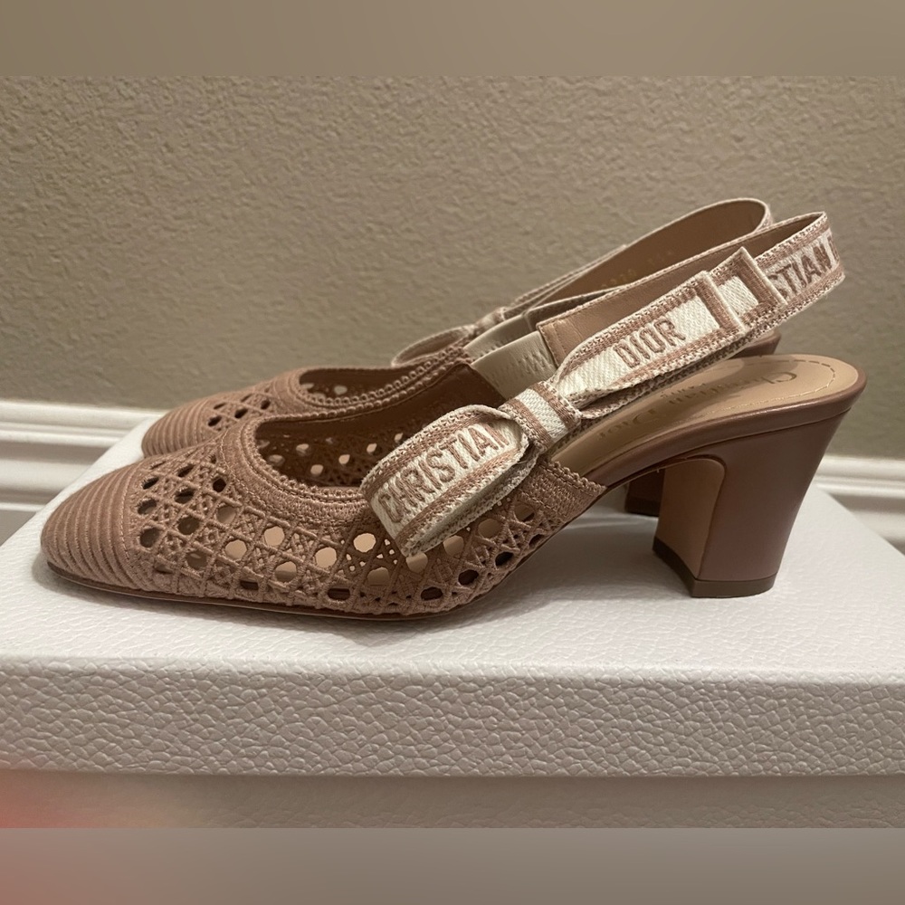Dior & Moi Cannage Mesh sling backs sz 35.5 color: Pink/Clay